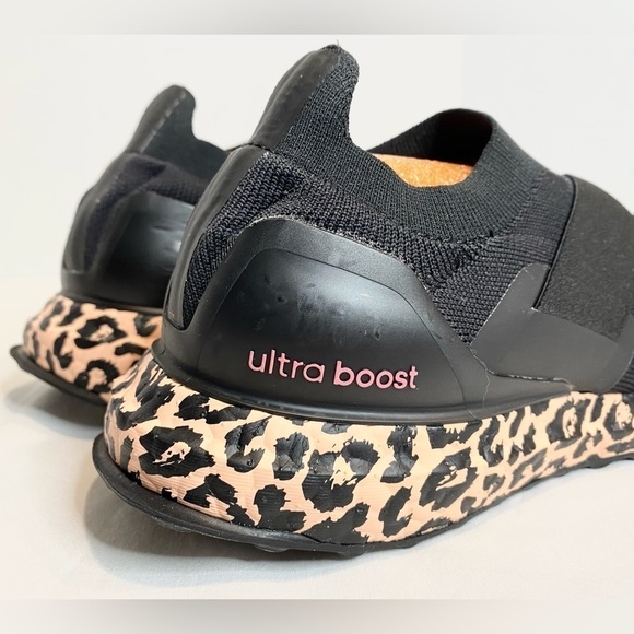 Adidas UltraBOOST DNA Slip-On Primeblue Running Sneakers from Finish Line Sz 7.5 - Picture 7 of 13